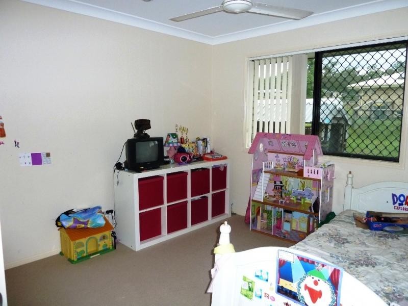 Gleneagle QLD 4285