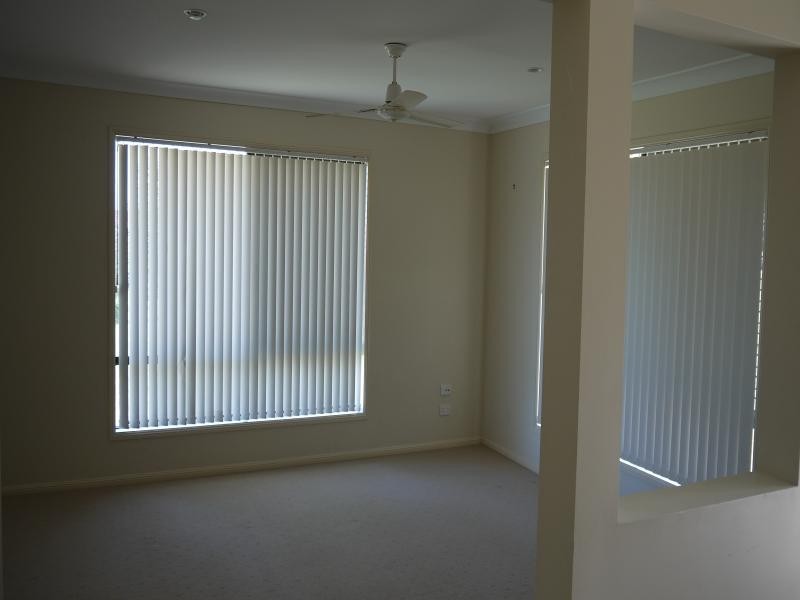Gleneagle QLD 4285