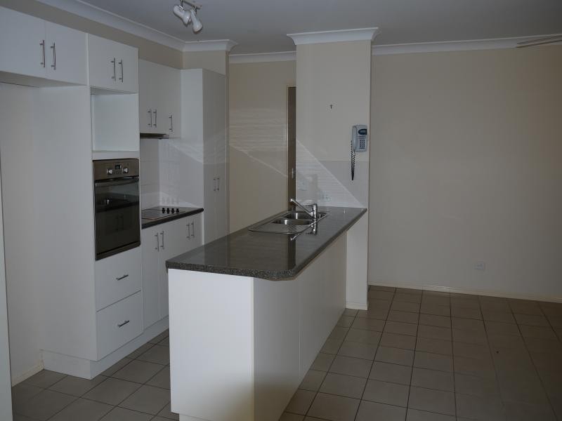 Gleneagle QLD 4285