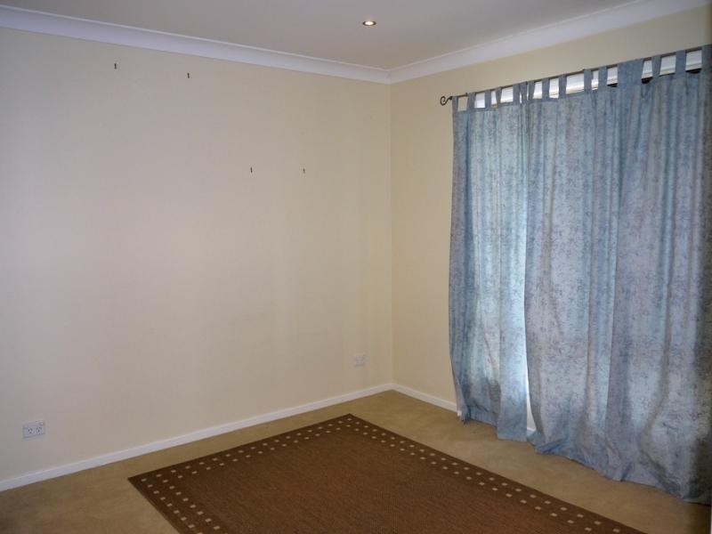 24 Oakdale Court, Gleneagle QLD 4285