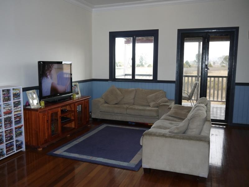 68 Christmas ck rd, Laravale QLD 4285