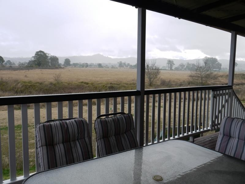 68 Christmas ck rd, Laravale QLD 4285
