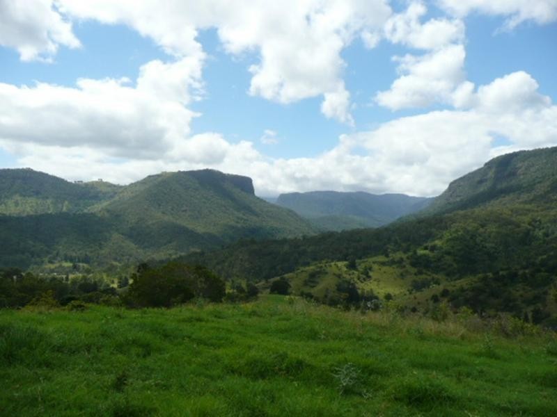 Lamington QLD 4285