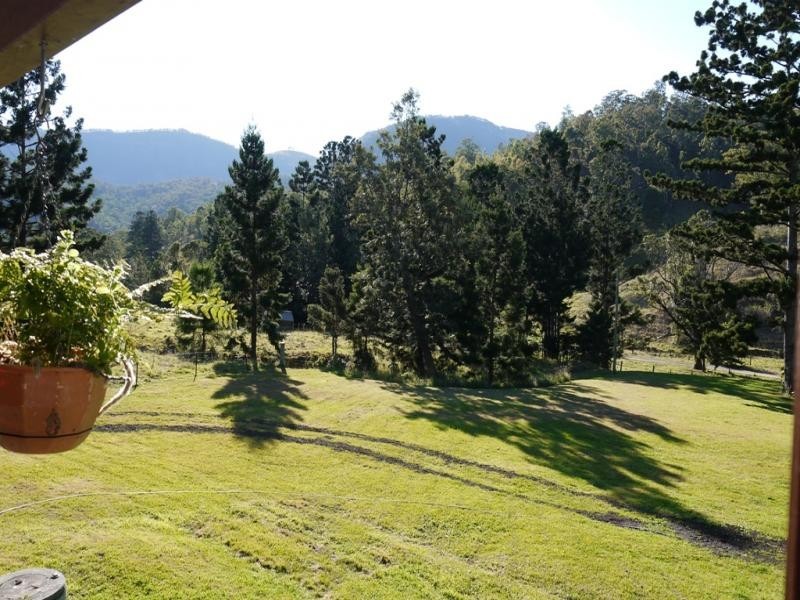 Lamington QLD 4285