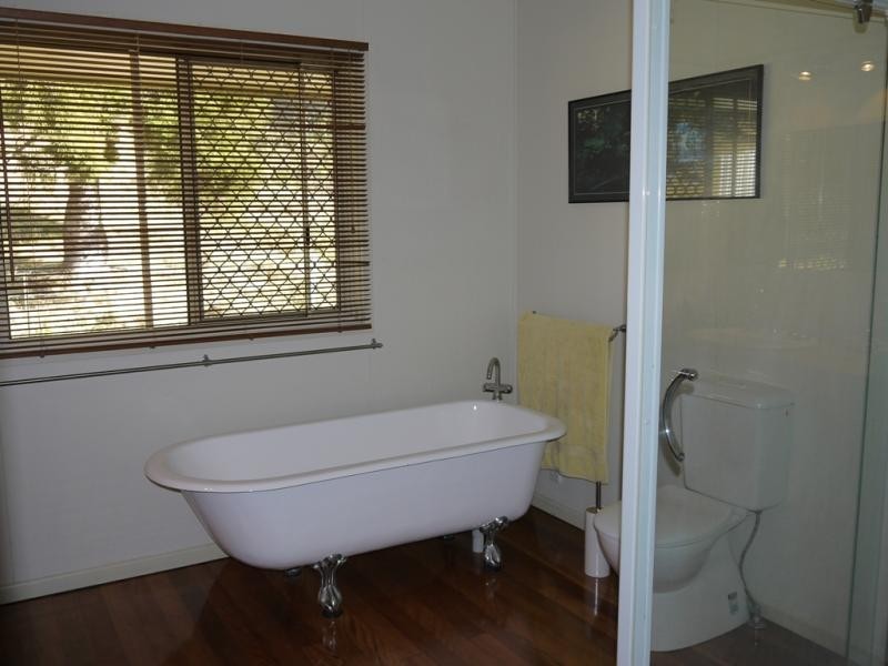 Lamington QLD 4285