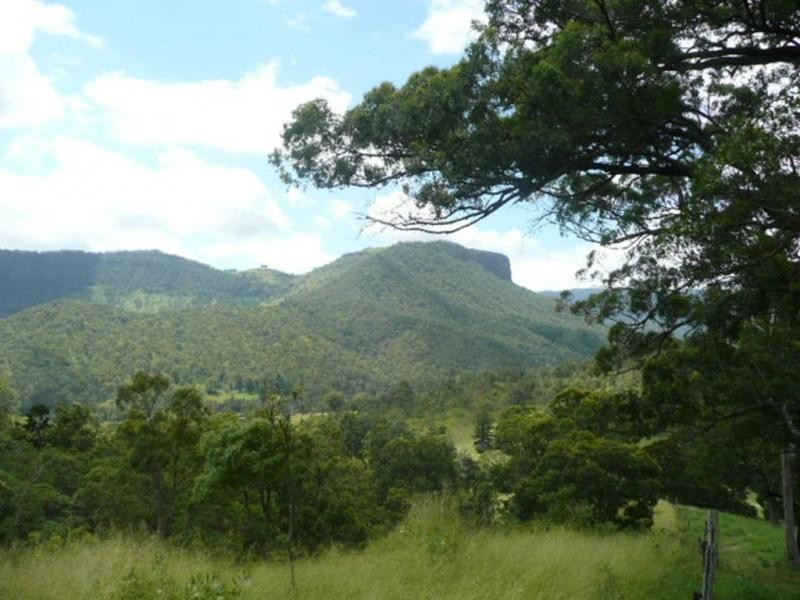 Lamington QLD 4285