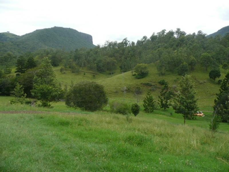 Lamington QLD 4285