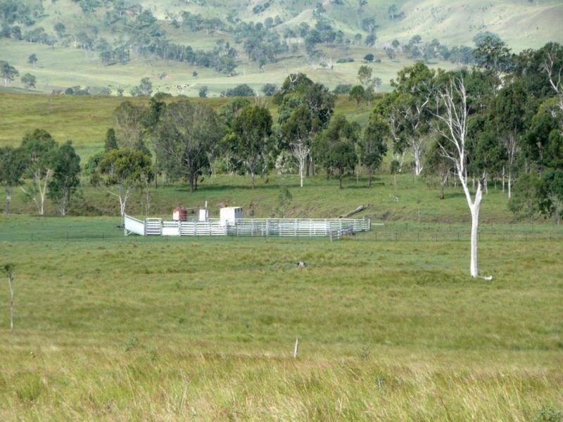 Oaky Scrub Road, Innisplain QLD 4285