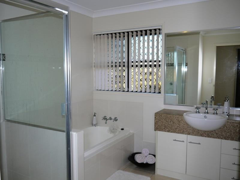 Kooralbyn QLD 4285