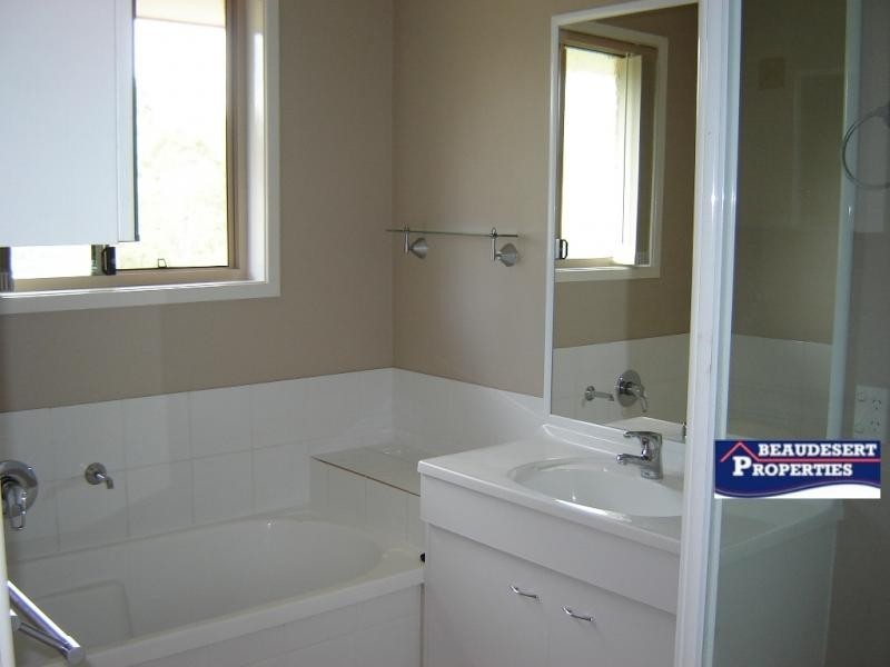 Kooralbyn QLD 4285
