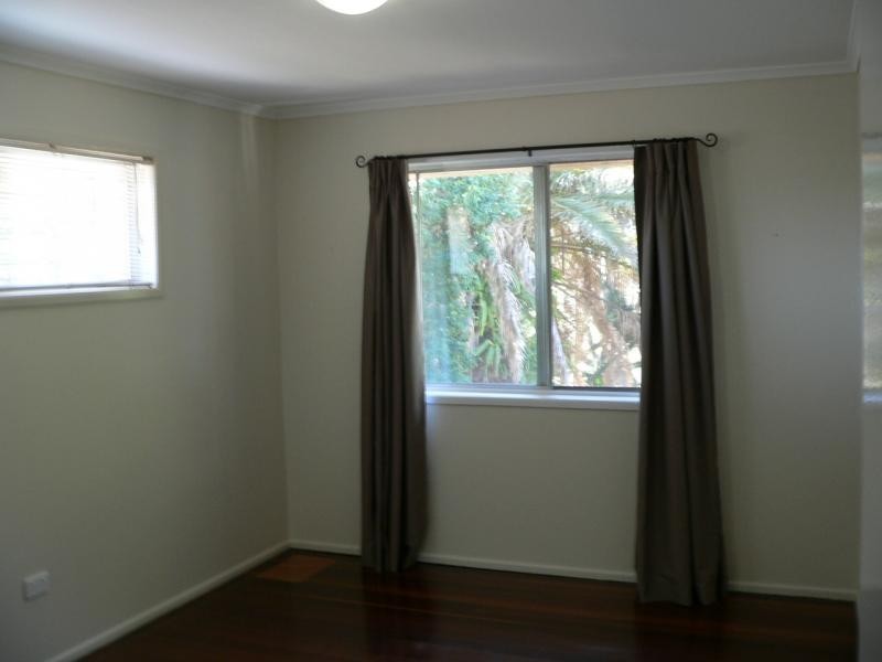 23 Shakespeare Parade, Strathpine QLD 4500