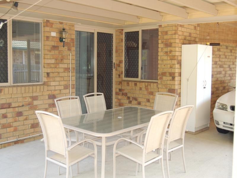 74  Ferrari Street, Lawnton QLD 4501