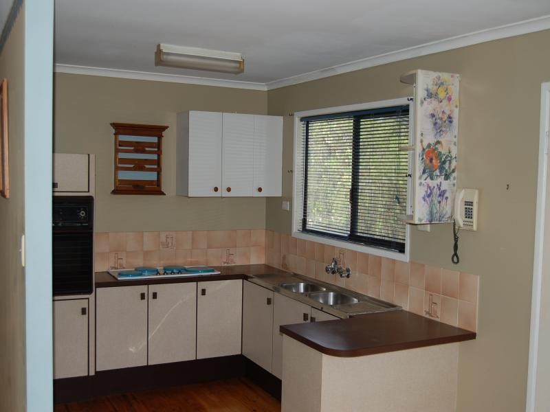 12 Gerbera Crescent, Strathpine QLD 4500