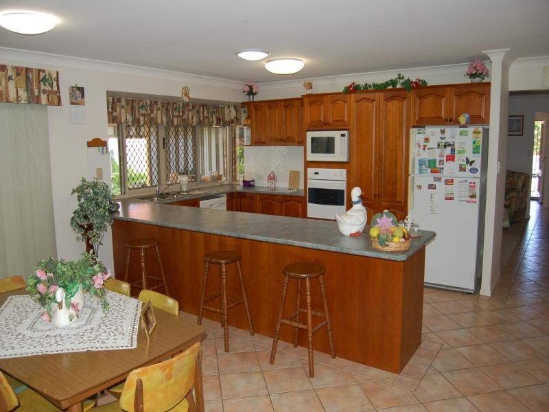 6  Trafalgar Court, Strathpine QLD 4500