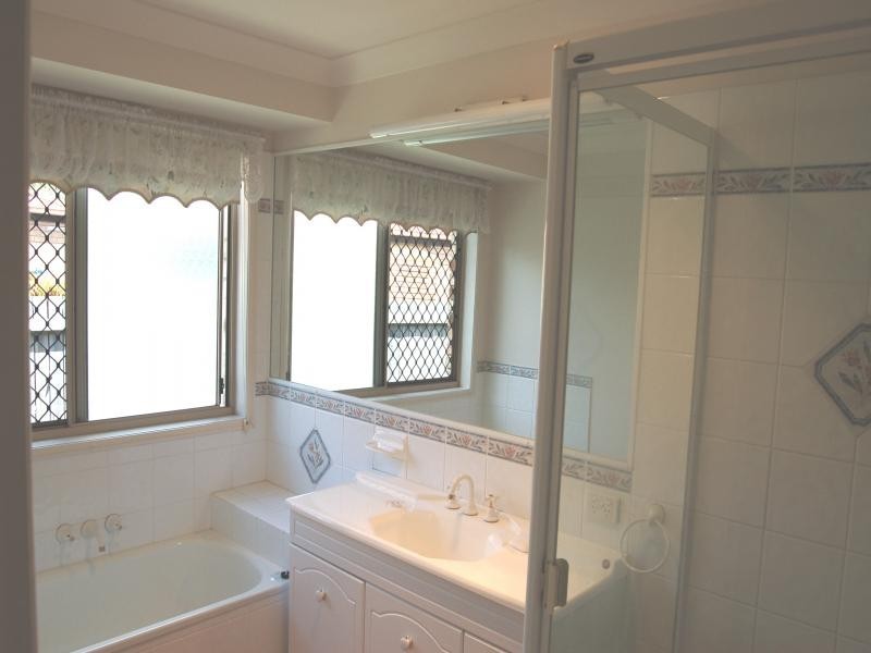 6  Trafalgar Court, Strathpine QLD 4500