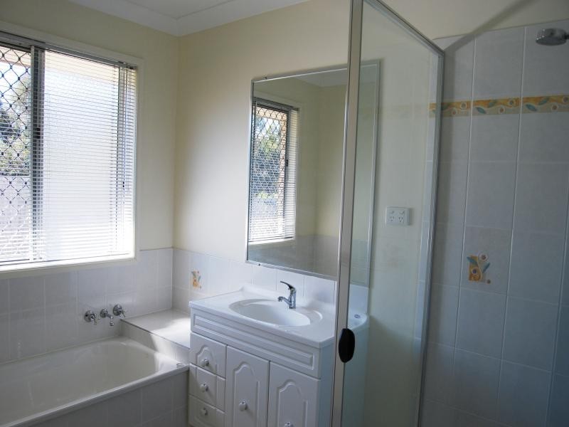 19 Brace Close, Bray Park QLD 4500