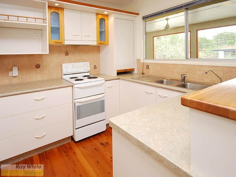 27 Windrest Street, Strathpine QLD 4500