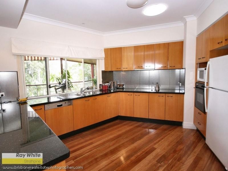 1 River Vista Cresent, Murrumba Downs QLD 4503