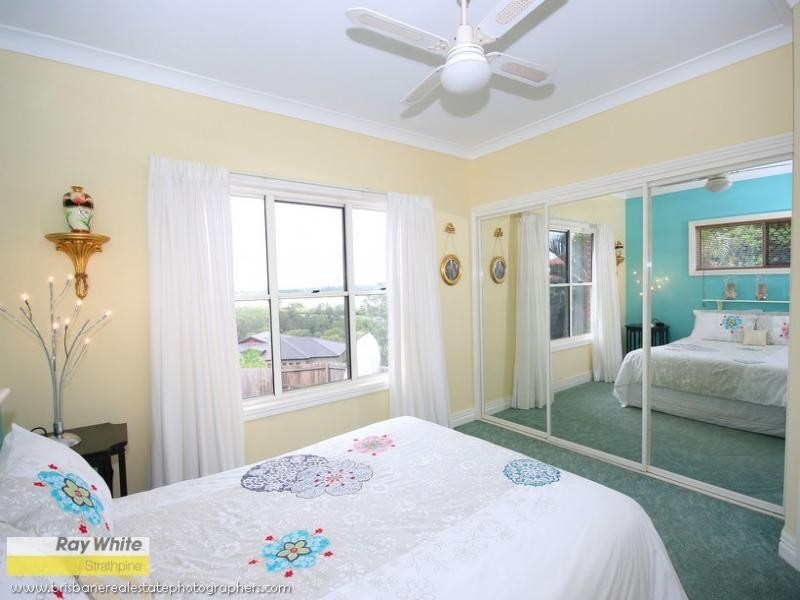 1 River Vista Cresent, Murrumba Downs QLD 4503