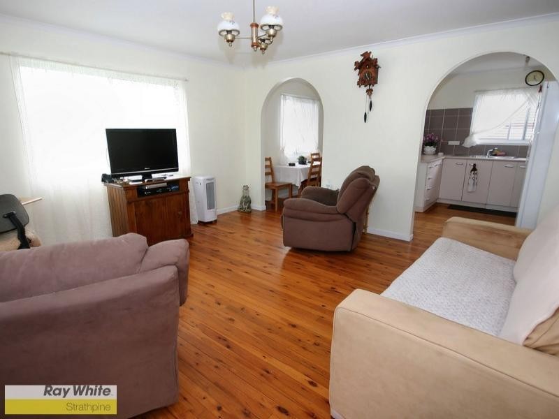 367 LEITCHS ROAD, Strathpine QLD 4500