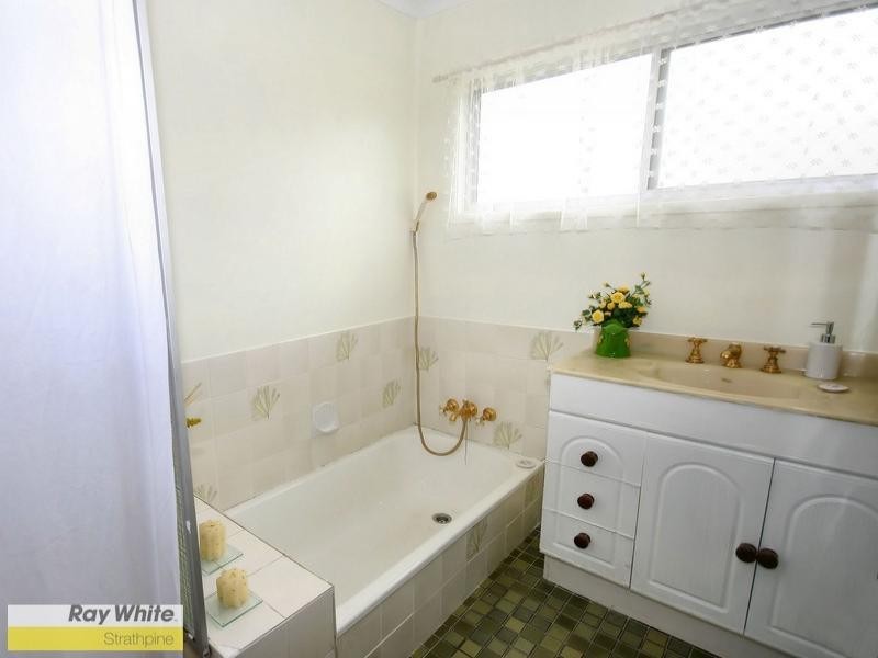 367 LEITCHS ROAD, Strathpine QLD 4500