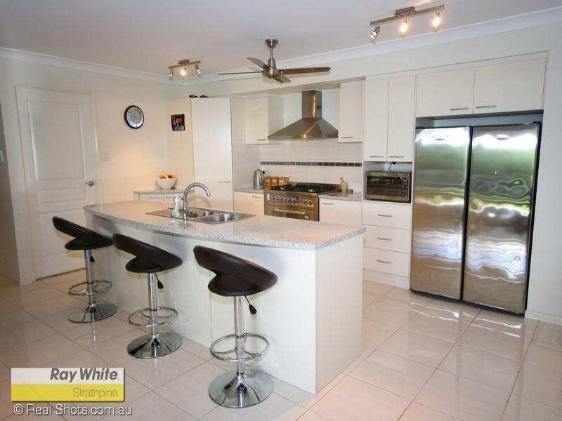 114 River Oak Way, Narangba QLD 4504