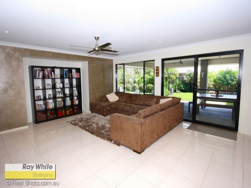 114 River Oak Way, Narangba QLD 4504