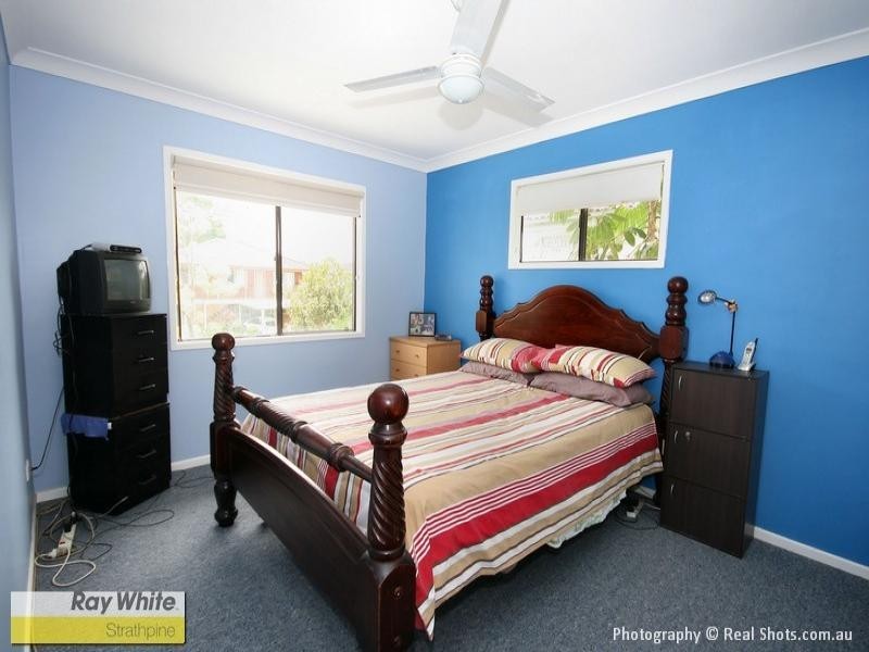 11 Chaucer Pde, Strathpine QLD 4500