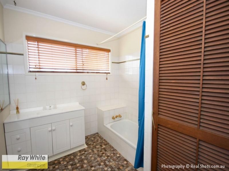 1 Fox Street, Strathpine QLD 4500