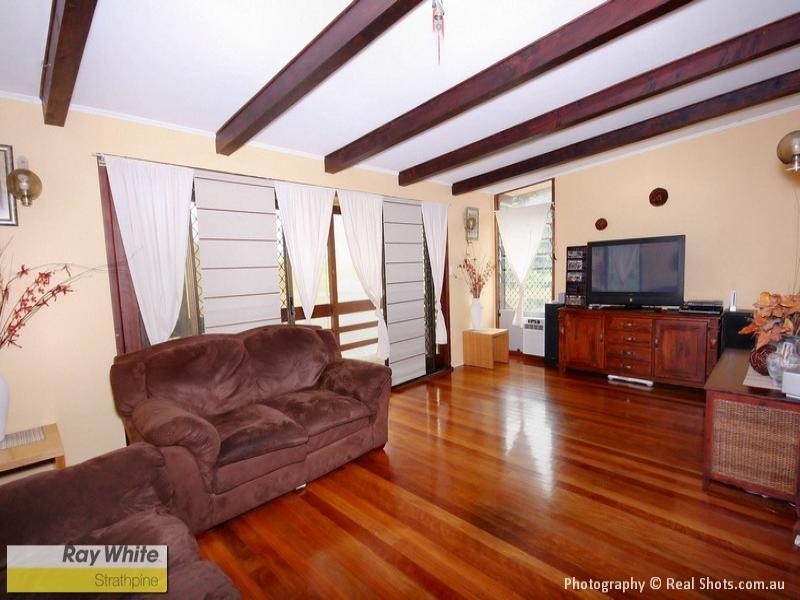 60 Ladybird Street, Kallangur QLD 4503