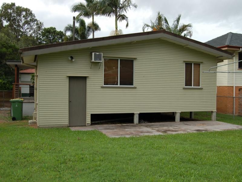 29 Stirling Street, Strathpine QLD 4500
