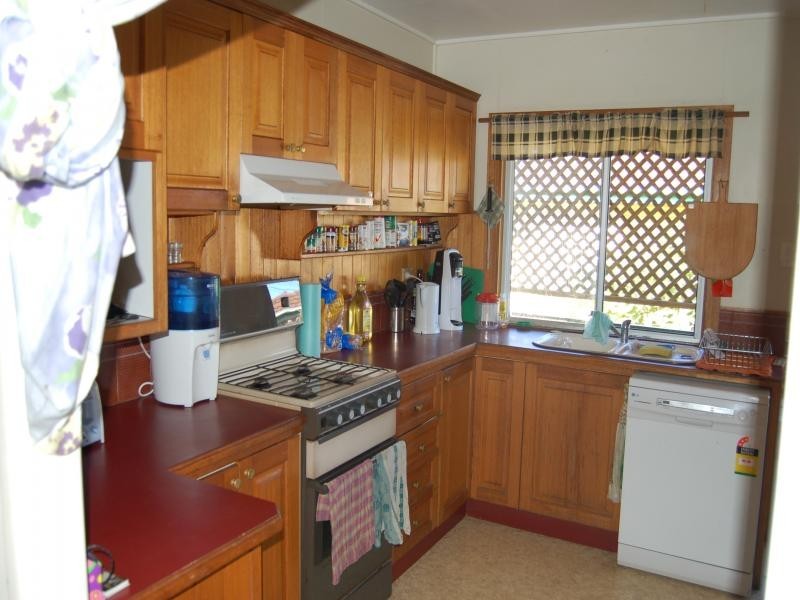 43 Fox Street, Strathpine QLD 4500