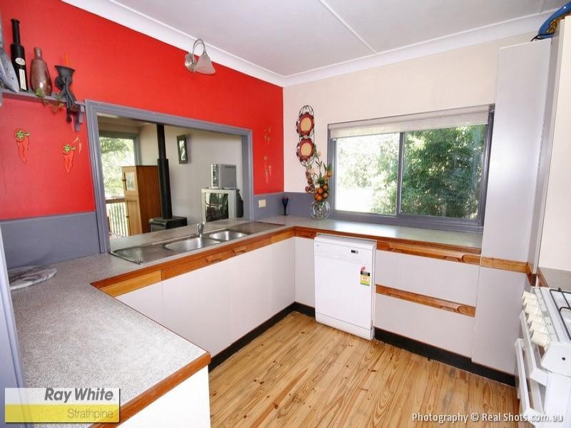 13 Duncombe Rd, Narangba QLD 4504