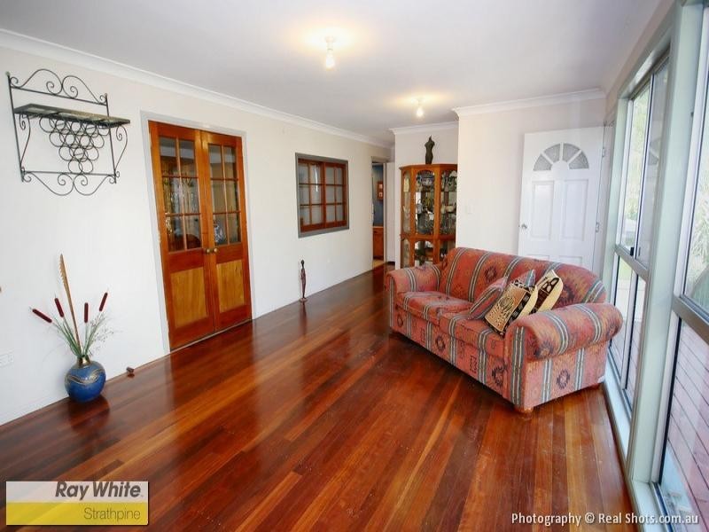 13 Duncombe Rd, Narangba QLD 4504