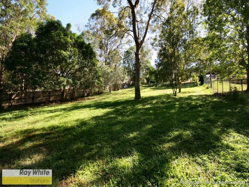 13 Duncombe Rd, Narangba QLD 4504