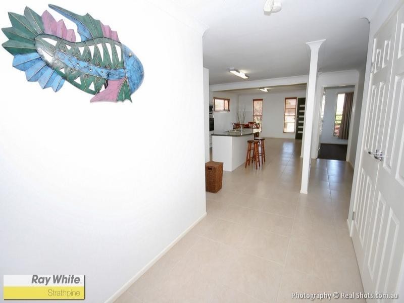 7 Peter Street, Strathpine QLD 4500