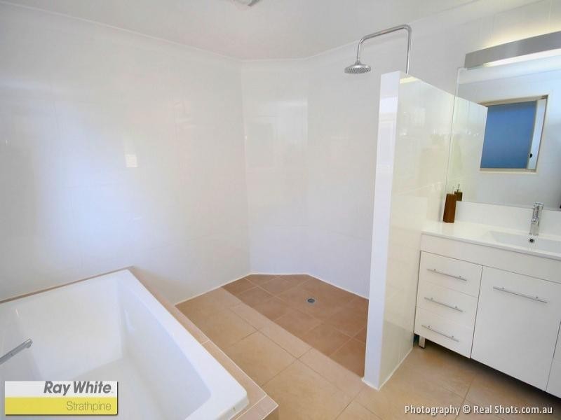 7 Peter Street, Strathpine QLD 4500