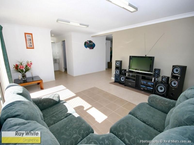 7 Peter Street, Strathpine QLD 4500