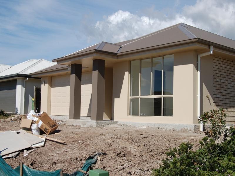 36 Swan Pde, Warner QLD 4500