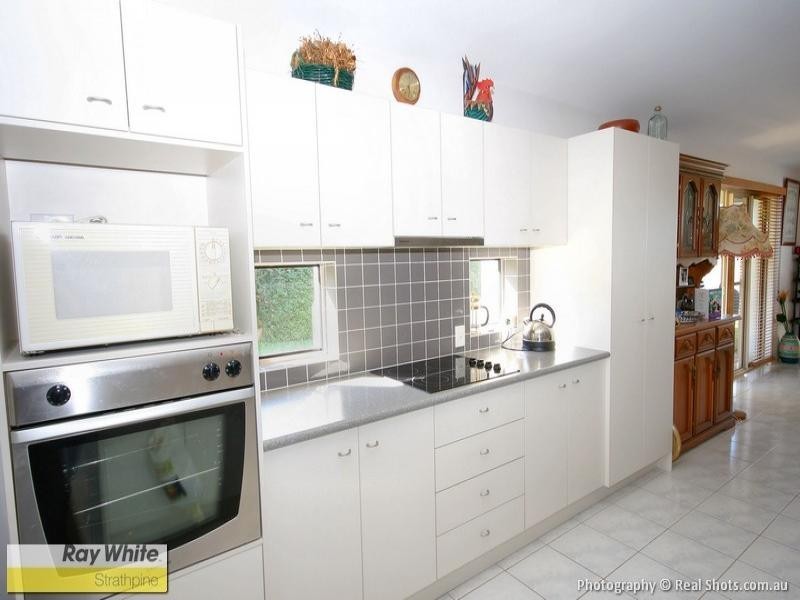 39  Ashford Circuit, Petrie QLD 4502