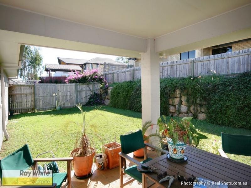 39  Ashford Circuit, Petrie QLD 4502