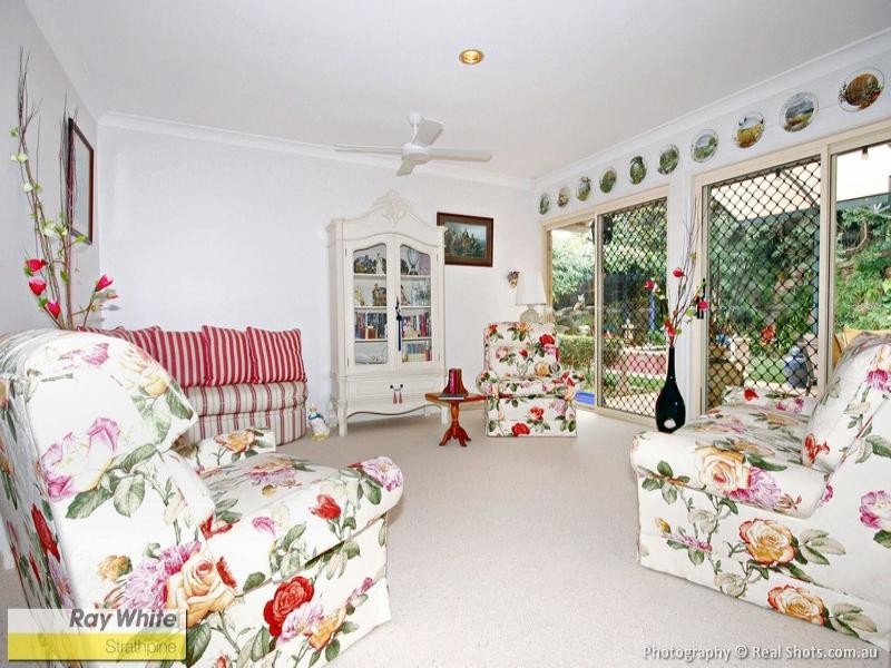 11 Paramount Circuit, Mcdowall QLD 4053