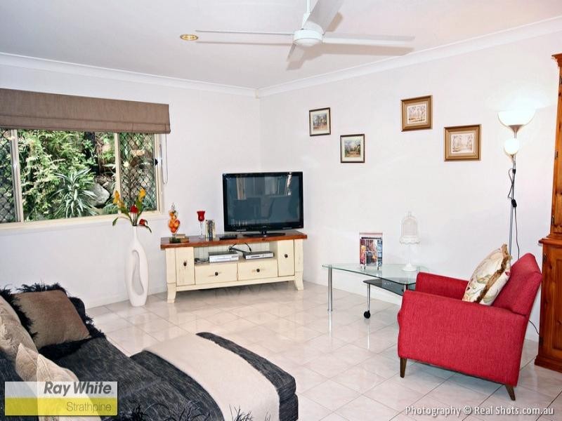 11 Paramount Circuit, Mcdowall QLD 4053
