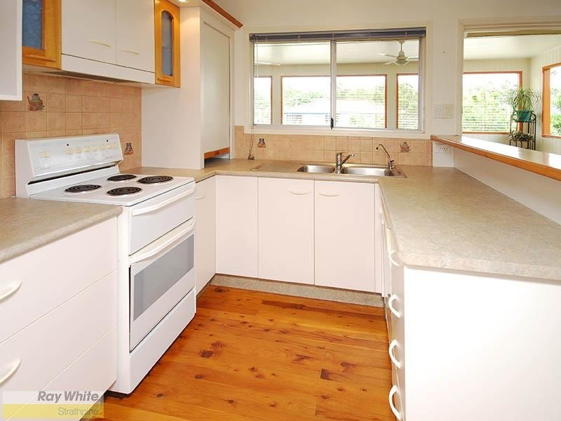 27 Windrest Street, Strathpine QLD 4500