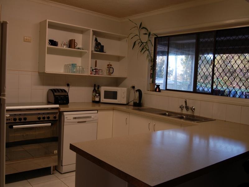 1  Lisa Street, Strathpine QLD 4500