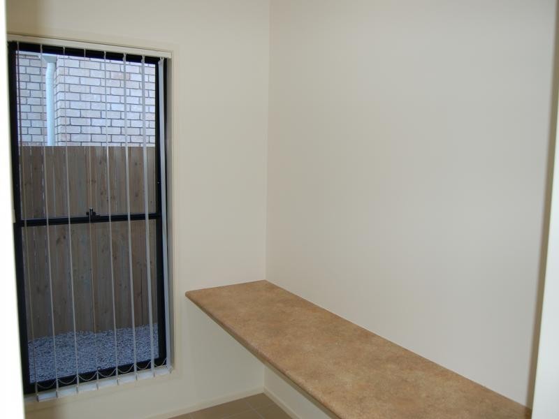 7 Moonie Cr, North Lakes QLD 4509