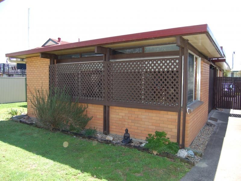 10 Patricia St, Strathpine QLD 4500