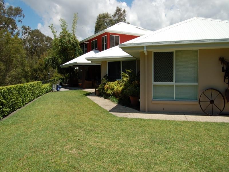 Bridgeman Downs QLD 4035