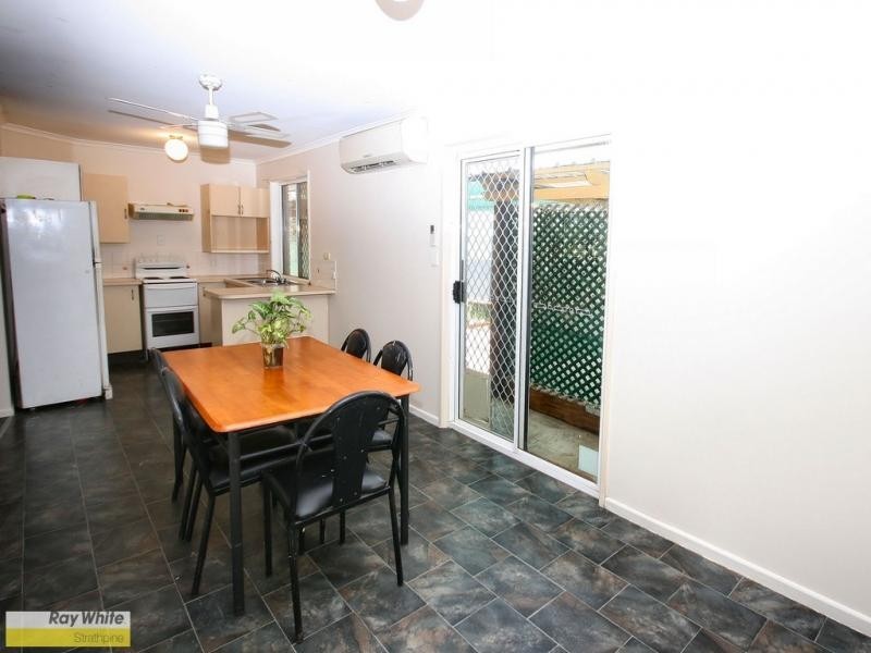 15 Greendale Crt, Strathpine QLD 4500