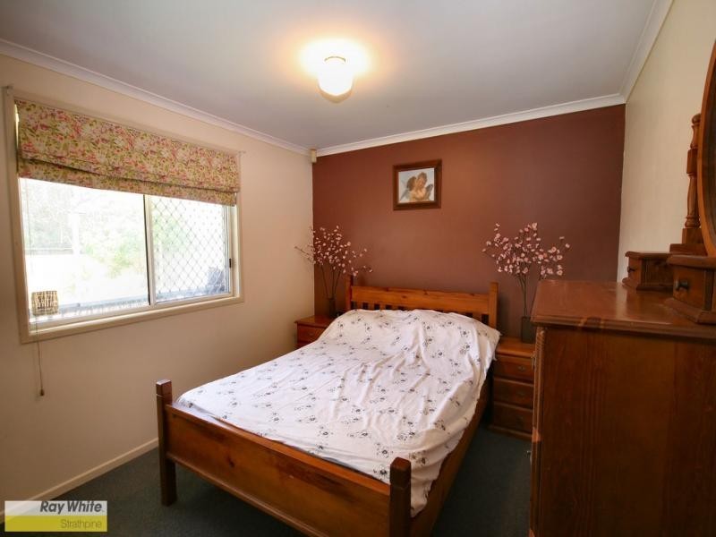 15 Greendale Crt, Strathpine QLD 4500